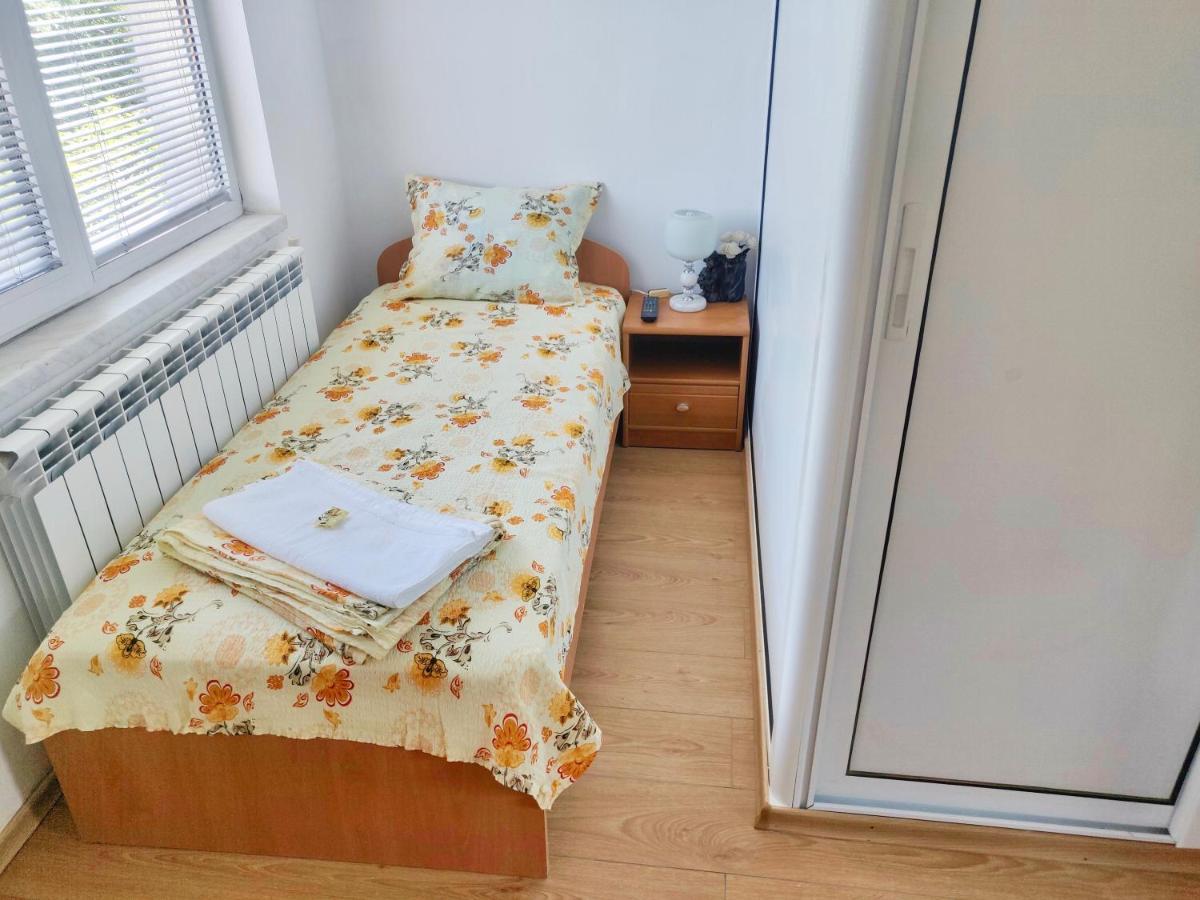 שיפקובו Pamir Guest House מראה חיצוני תמונה